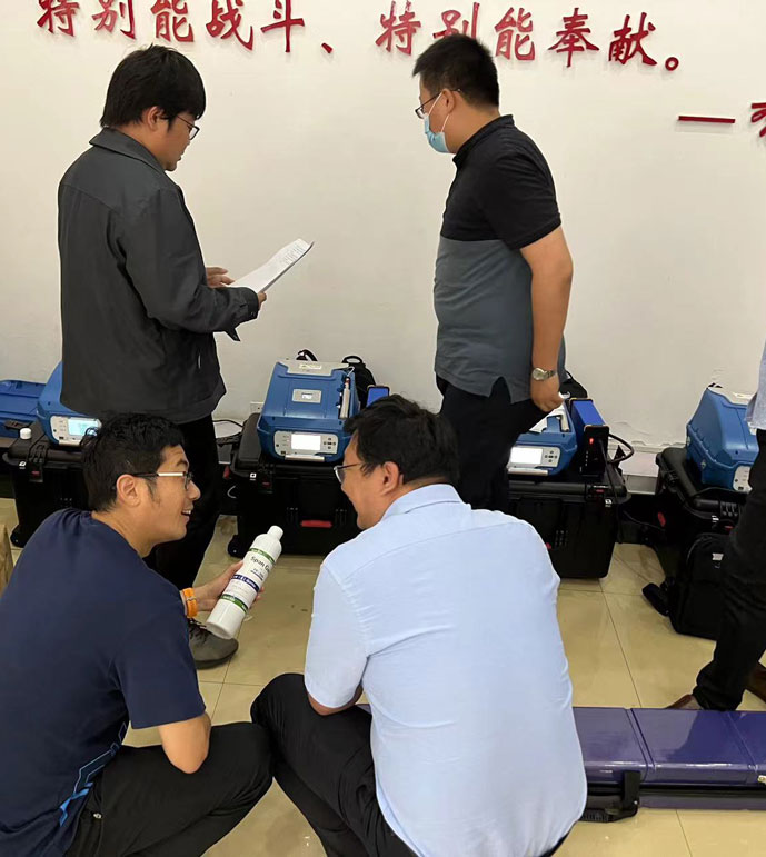 大连生态环境监测站PF-300（催化氧化+FID）验收培训