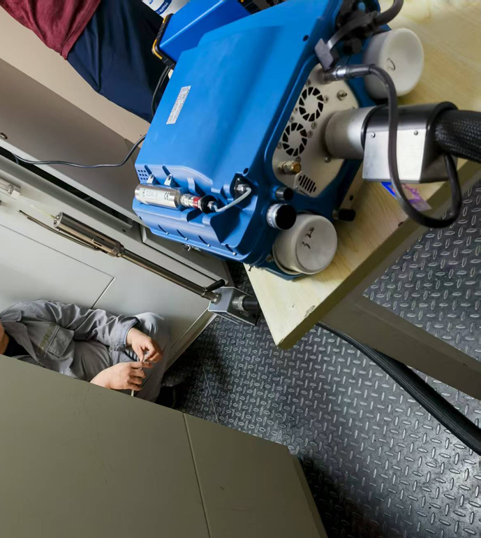 PF-300便携式非甲烷总烃分析仪与在线设备对比测试